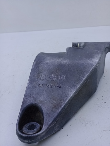 Base Suporte Alumínio Alternador 1.6 Aveo G2 96352142 Cx313